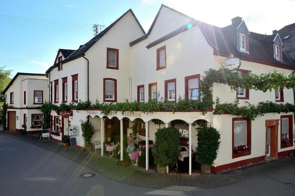 Weinhaus Hotel Zum Josefshof Graach Exterior foto