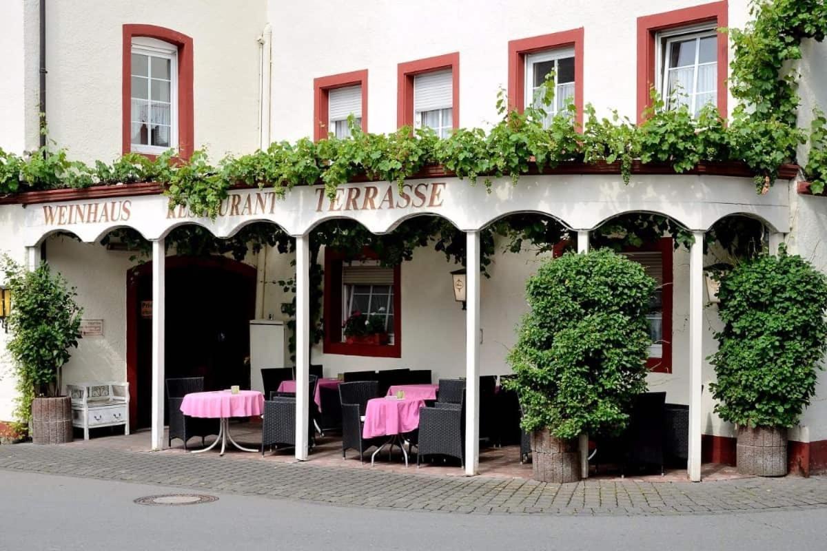 Weinhaus Hotel Zum Josefshof Graach Exterior foto