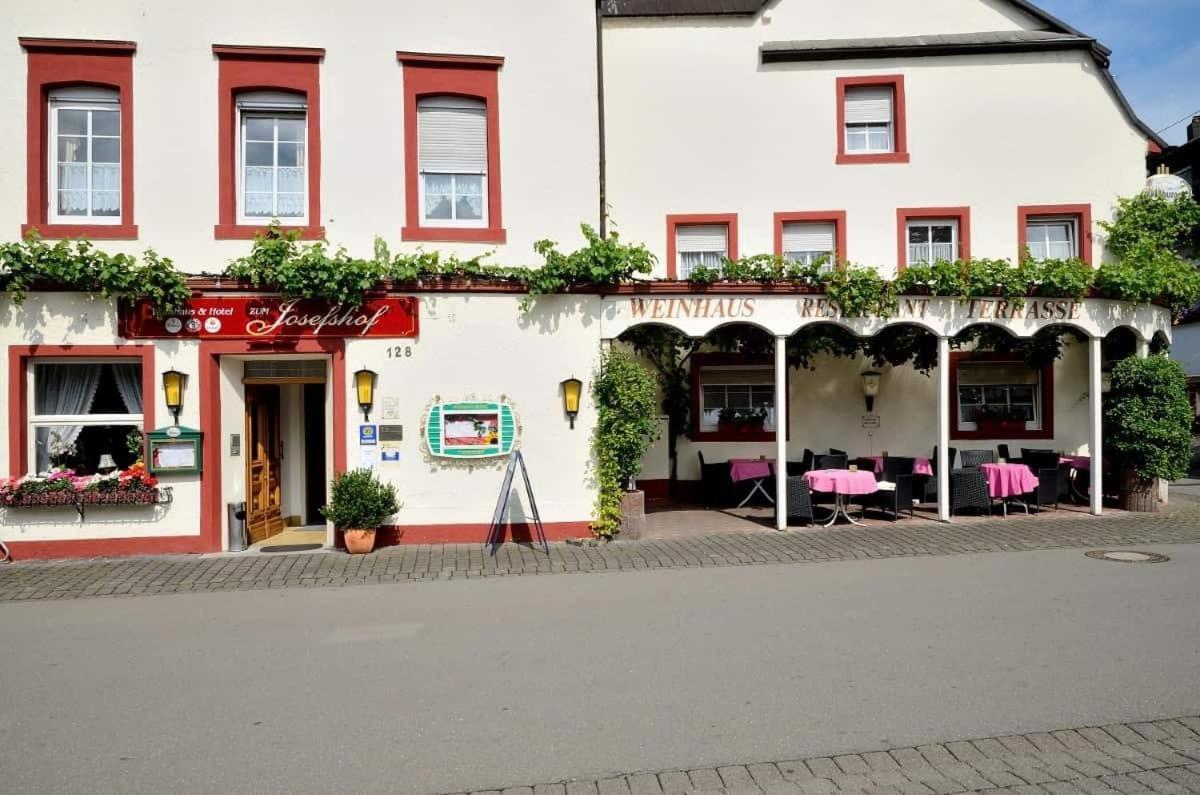 Weinhaus Hotel Zum Josefshof Graach Exterior foto